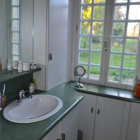 Ma Maison Bleue Bed and Breakfast 3*