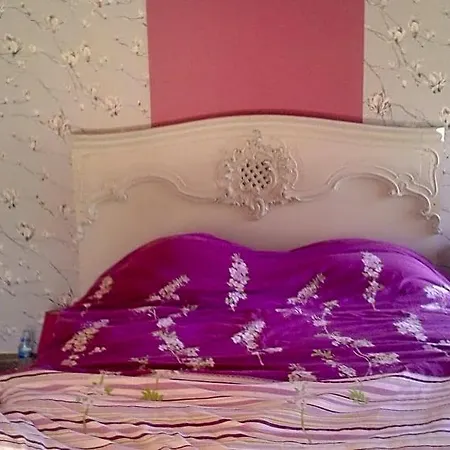Couette-café Ma Maison Bleue 3*