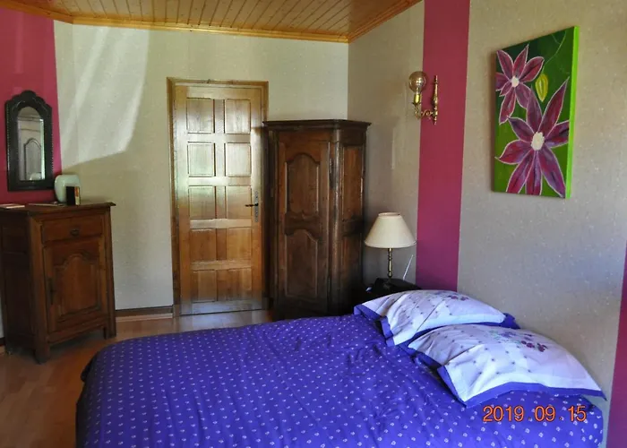 Ma Maison Bleue לינה וארוחת בוקר Saint-Brice-sous-Ranes